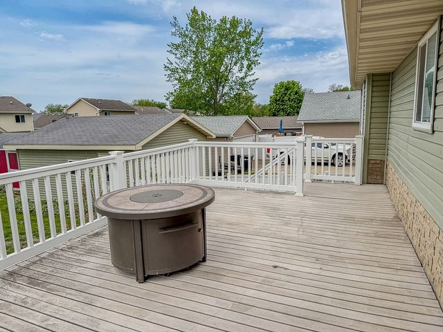 407 2nd Street SE, Bondurant, IA 50035