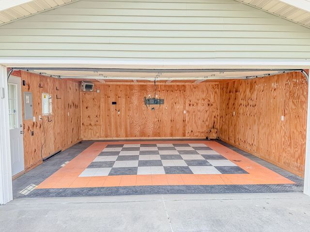 407 2nd Street SE, Bondurant, IA 50035