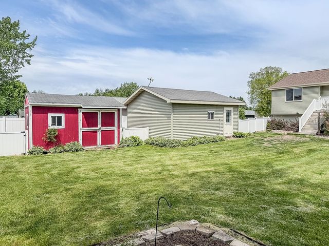 407 2nd Street SE, Bondurant, IA 50035