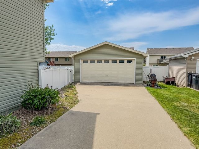 407 2nd Street SE, Bondurant, IA 50035