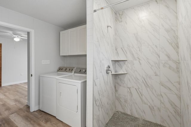 9481 Lake Forest CIR, Brenham, TX 77833