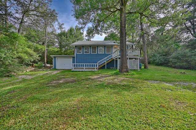 9481 Lake Forest CIR, Brenham, TX 77833