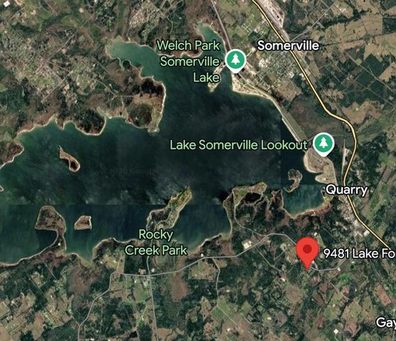 9481 Lake Forest CIR, Brenham, TX 77833