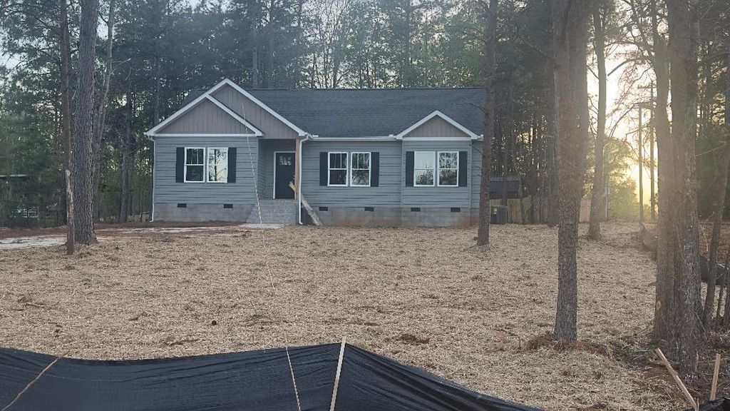 247 Vera Holliday Road, Six Mile, SC 29682