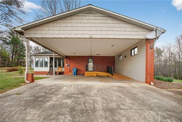 4783 Calico Road, Lenoir, NC 28645