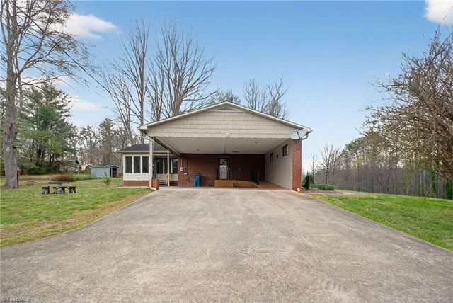 4783 Calico Road, Lenoir, NC 28645