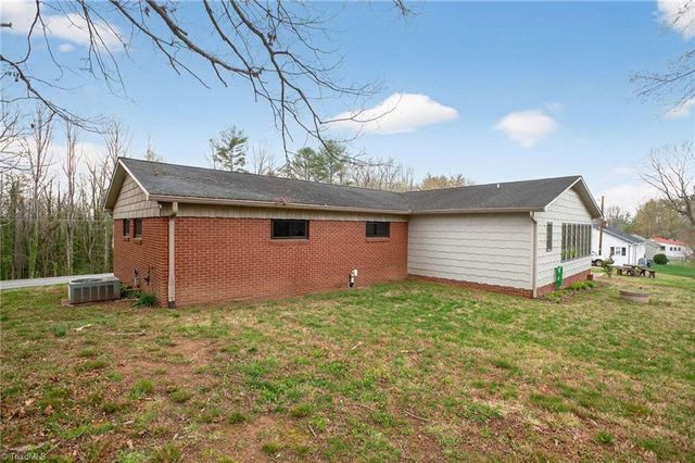 4783 Calico Road, Lenoir, NC 28645