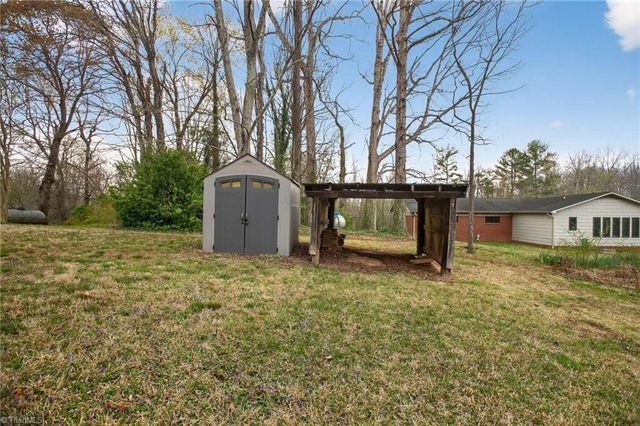 4783 Calico Road, Lenoir, NC 28645