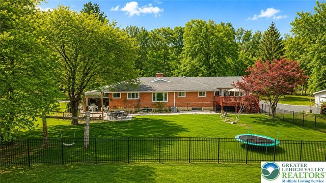1042 Neffs Laurys Road, North Whitehall Twp, PA 18059