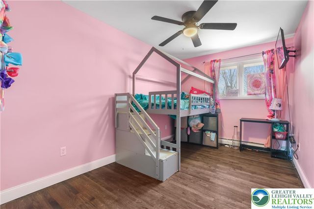 1042 Neffs Laurys Road, North Whitehall Twp, PA 18059