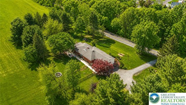 1042 Neffs Laurys Road, North Whitehall Twp, PA 18059