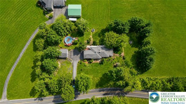 1042 Neffs Laurys Road, North Whitehall Twp, PA 18059