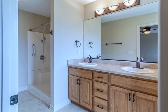4839 Rose Circle, Johnston, IA 50131