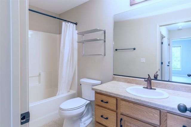 4839 Rose Circle, Johnston, IA 50131