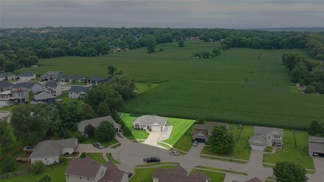 4839 Rose Circle, Johnston, IA 50131