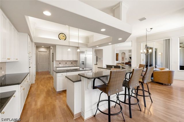 5215 Old Gallows WAY, Naples, FL 34105