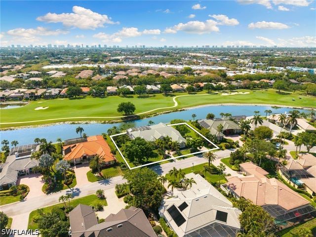 5215 Old Gallows WAY, Naples, FL 34105