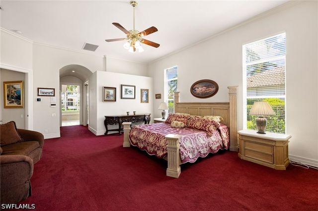 5215 Old Gallows WAY, Naples, FL 34105