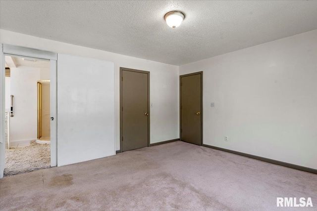 1204 HARMONY Court, Springfield, IL 62703