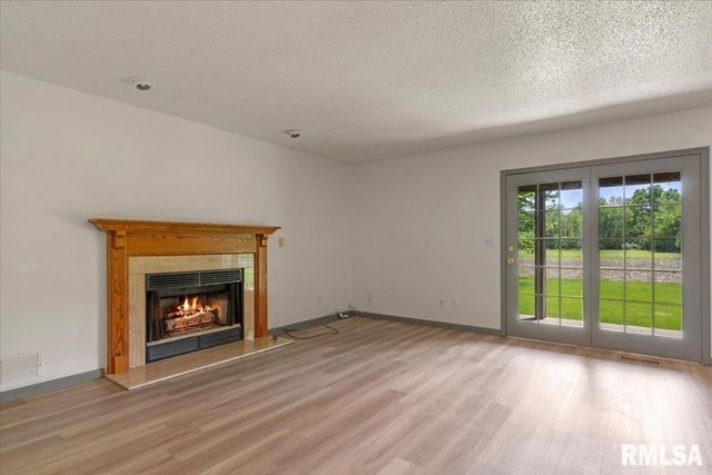 1204 HARMONY Court, Springfield, IL 62703