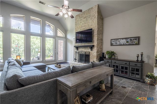 2620 Malboona Mews Drive, New Braunfels, TX 78132