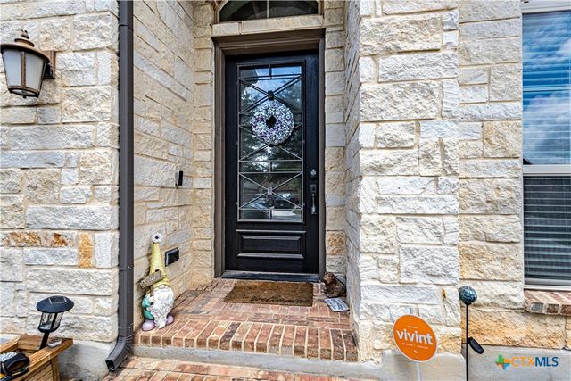 2620 Malboona Mews Drive, New Braunfels, TX 78132