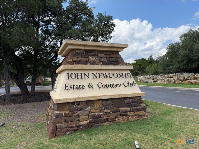 2620 Malboona Mews Drive, New Braunfels, TX 78132