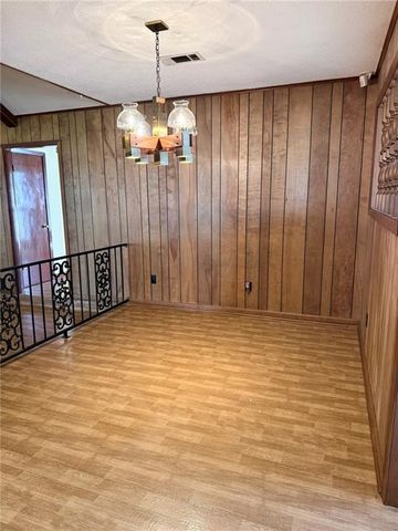 203 TANGLEWOOD Drive, Alexandria, LA 71303