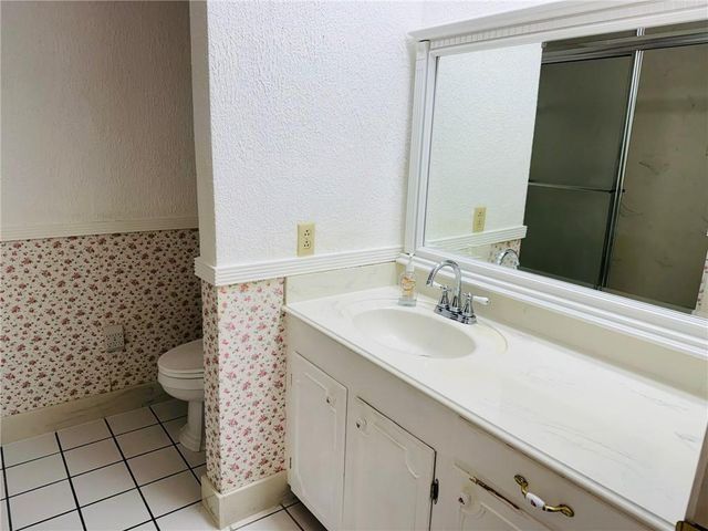 203 TANGLEWOOD Drive, Alexandria, LA 71303