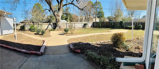 203 TANGLEWOOD Drive, Alexandria, LA 71303