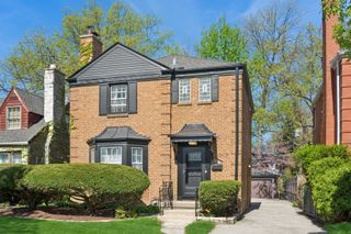 6418 N Le Mai Avenue, Chicago, IL 60646