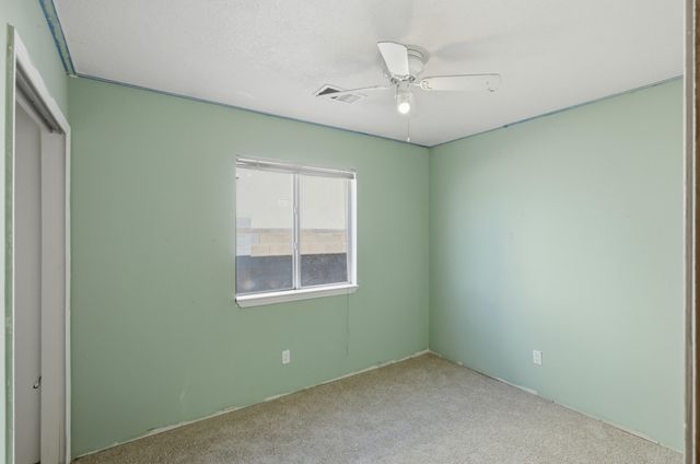 1119 82nd Street SW, Albuquerque, NM 87121