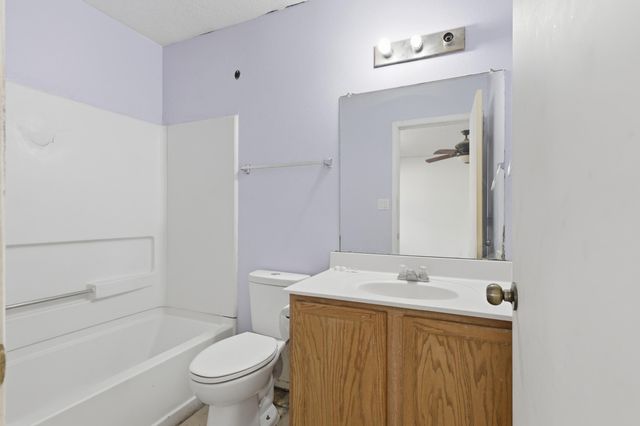 1119 82nd Street SW, Albuquerque, NM 87121