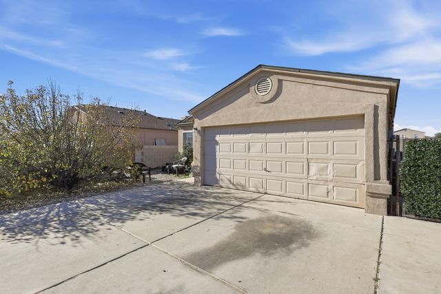 1119 82nd Street SW, Albuquerque, NM 87121