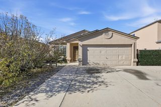 1119 82nd Street SW, Albuquerque, NM 87121