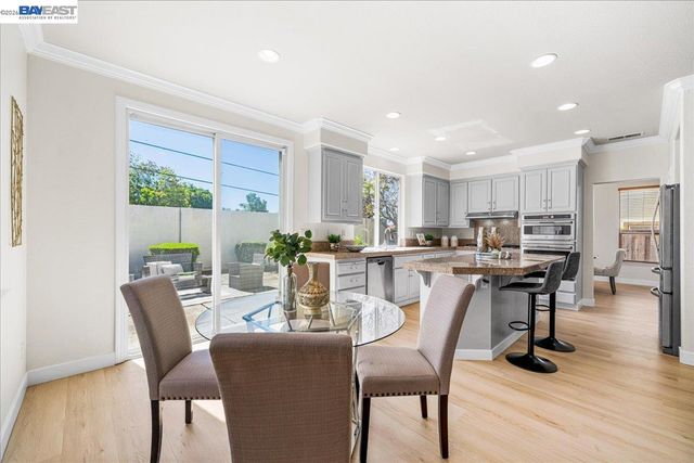 368 Riesling Ct, Fremont, CA 94539