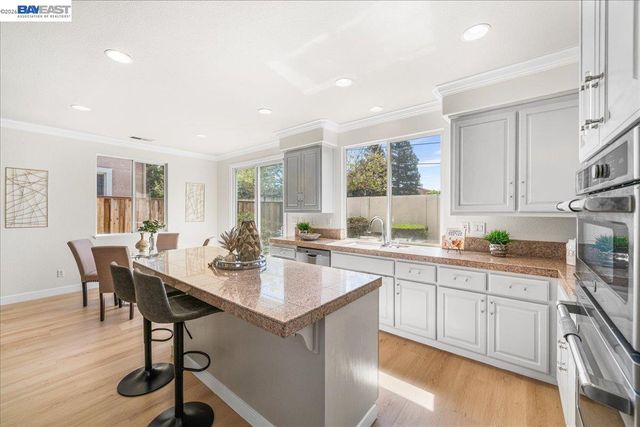 368 Riesling Ct, Fremont, CA 94539