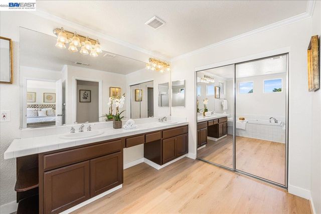 368 Riesling Ct, Fremont, CA 94539