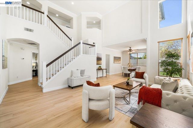 368 Riesling Ct, Fremont, CA 94539