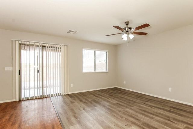 12924 W Peppertree Lane, Glendale, AZ 85307