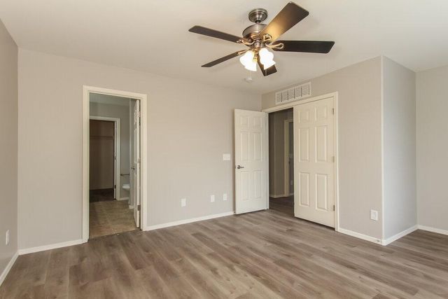 12924 W Peppertree Lane, Glendale, AZ 85307