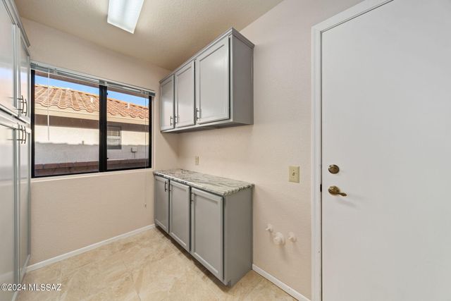 1013 E Boulder Pass, Oro Valley, AZ 85755
