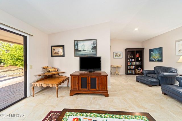 1013 E Boulder Pass, Oro Valley, AZ 85755
