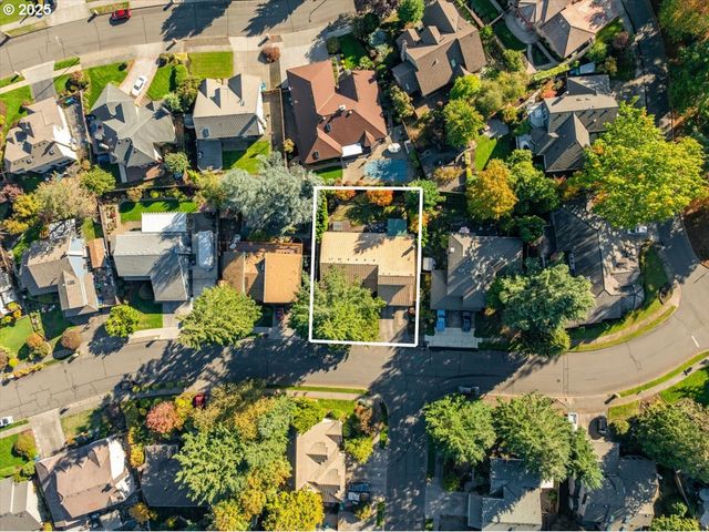 2104 Ne 165TH Dr, Portland, OR 97230