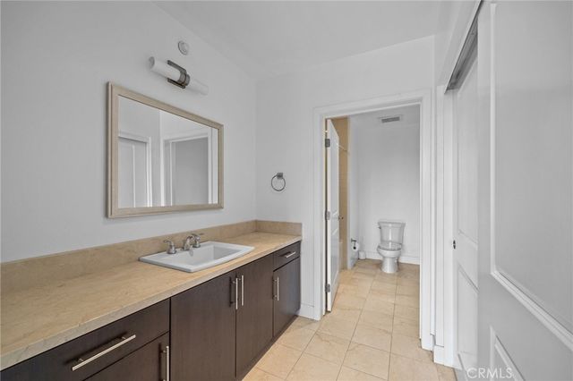 402 Rockefeller 305, Irvine, CA 92612
