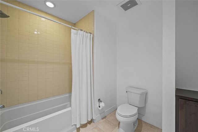 402 Rockefeller 305, Irvine, CA 92612