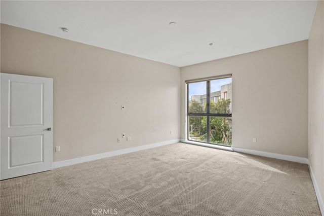402 Rockefeller 305, Irvine, CA 92612