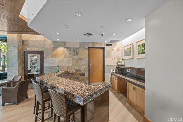 402 Rockefeller 305, Irvine, CA 92612