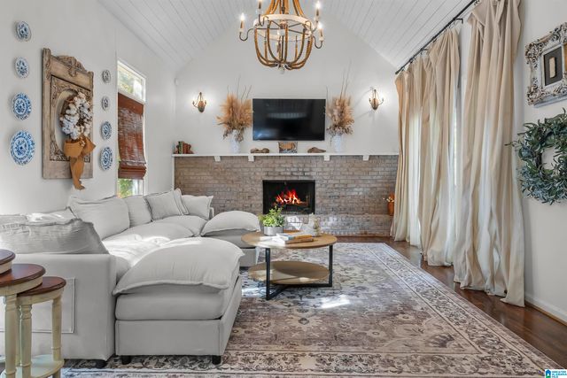 3000 OLD STONE DRIVE, Birmingham, AL 35242