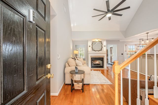 1312 Chapman Ct, Spring Hill, TN 37174